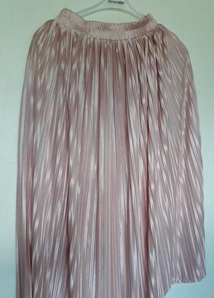 Юбка плиссе миди длинная розовая пудра плиссированные юбки с эффектом металик4 фото