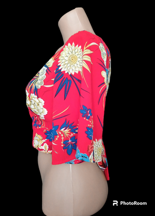 Женская красивая принтованная нарядная блуза топ на запах с рукавами красного цвета нова4 фото