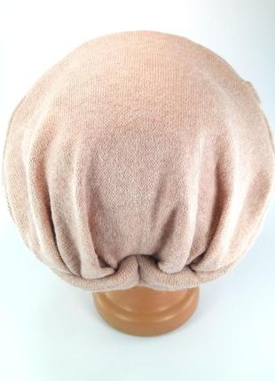 Шапка-берет жіноча чалма утеплена об’ємні шапки з оборками берет фліс осінь зима бежевий персиковий7 фото