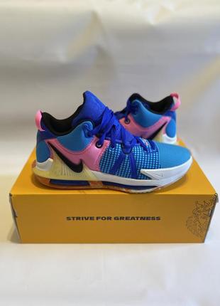 Нові оригінал кросівки nike lebron witness 7