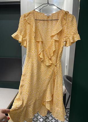 Вискозное платье