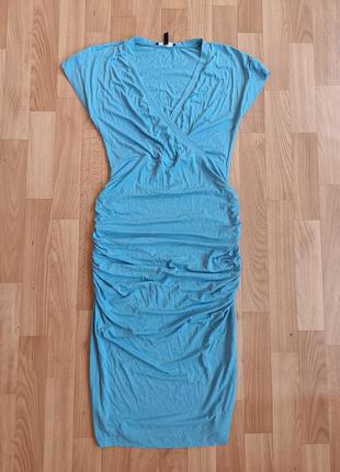 Голубое, яркое платье из натуральной ткани