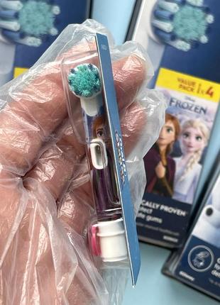 Frozen oralb оралб,змінні насадки!дитячі! 4штуки!9 фото