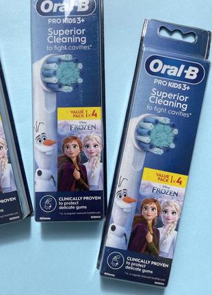 Frozen oralb оралб,сменные насадки!детские! 4штуки!2 фото