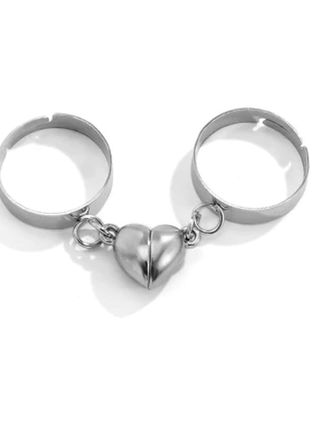 Набор двух колец на магните сердце под серебро парные кольца кольца серебристой сердечки2 фото