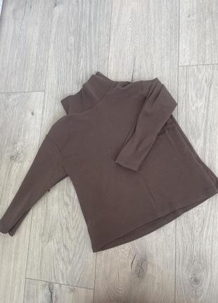 Коричневый гольф zara