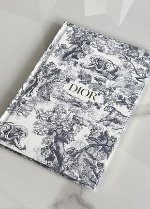 Неймовірний блокнот dior3 фото