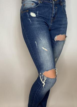 Женские джинсы1 фото