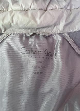 Легкая комбинированная куртка пуховик calvin klein6 фото