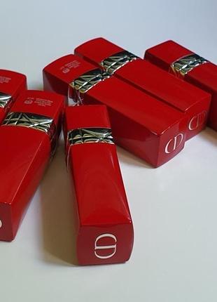 Dior rouge dior ultra rouge увлажняющая губная помада #641 (ultra spise)