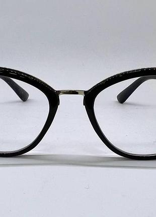 Очки корректирующие зрение в пластиковой оправе +3.5