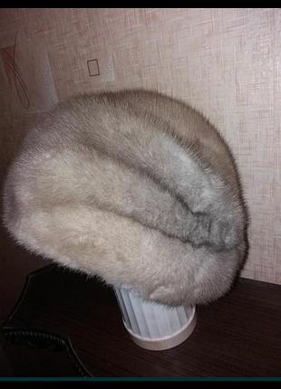 Норковая шапка