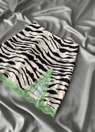 Яркая юбка в принт зебры shein6 фото