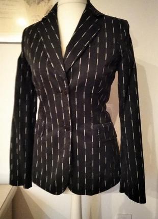 Жакет приталенный с воротником size 38 mango пиджак