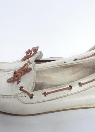 Лофери шкіряні р. 39