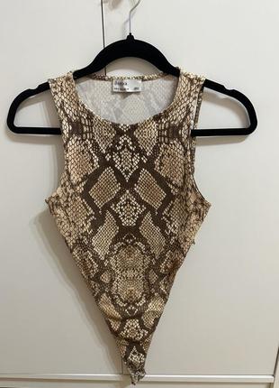Боді боди bershka