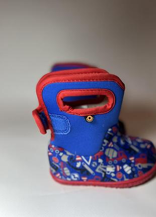Детские сапожки bogs 6