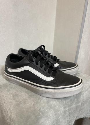 Черные кеды vans