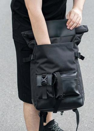 Качественный городской рюкзак roll top черный тканевой с отделением для ноутбука на 20-25 литров рол8 фото