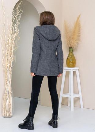 Пальто женское короткое с капюшоном, арт 156, темно серый наличия

код: 156

опт и розничка
1 450 ₴3 фото