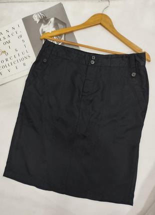 Gucci юбка атласная черная с карманами пуговицы сзади резинка