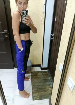 Спортивные крутые брюки nike s-m5 фото