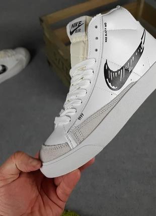 Nike blazer mid 77 белые с черным кроссовки женские кожаные отличное качество кеды найк блейзер высокие осенние8 фото