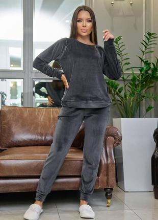 Домашний велюровый комплект 2-ка штаны и кофта графит 782