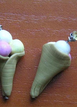 Серьги - гвоздики "мороженное" из полимерной глины2 фото