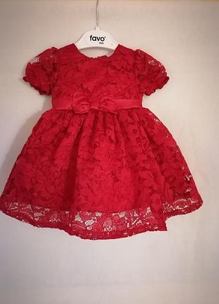 Очень красивое гипюровое платье на 6-9 мес