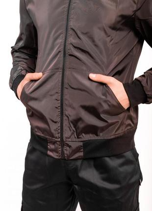 Куртка бомбер ветровка мужская на каждый день коричневая демисезонная / легкая мужская куртка без капюшона7 фото