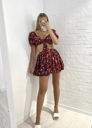Шикарное платье, юбка и топ отстегиваются