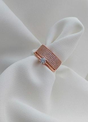 Серебряное двойное кольцо с позолотой и фианитами широкое2 фото