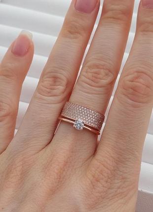 Серебряное двойное кольцо с позолотой и фианитами широкое4 фото