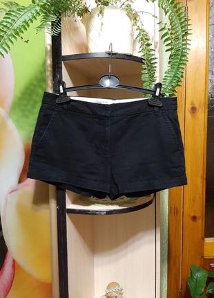 Черные короткие шорты forever 21