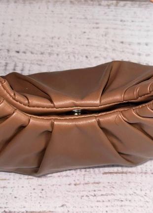 Женская стильная сумка багет цвет коричневый6 фото