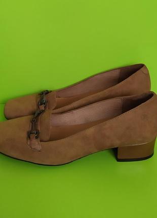 Замшевые туфли на устойчивом каблуке кэмел estefania marco, 392 фото