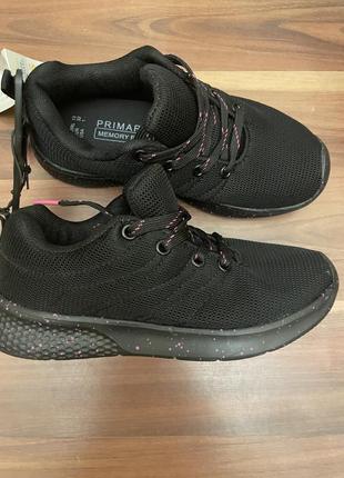 Кросовки на девочку р.32