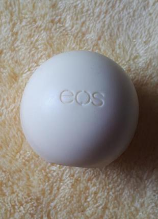 Восстанавливающий увлажняющий натуральный органический бальзам eos для губ