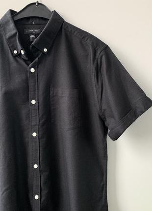 Черная рубашка с коротким рукавом3 фото