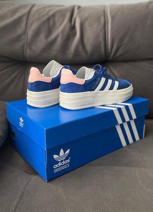 Женские кроссовки весна-осень адидас газель adidas gazelle blue white pink чернкие кроссовки адидас газель8 фото