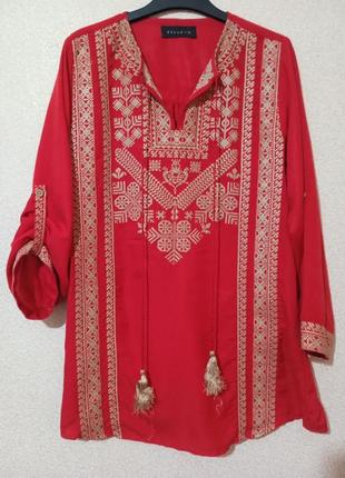Вышиванка женская