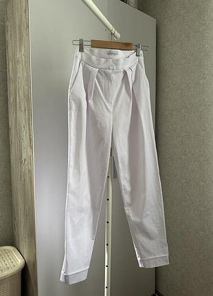 Белые брюки/брюки