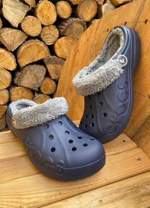 Чоловічі утеплені крокси crocs crocs baya lined fuzz strap navy/grey2 фото