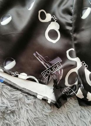 Легкие летние атласные домашние шортики высокая посадка принт манга и полиция отличное качество уни