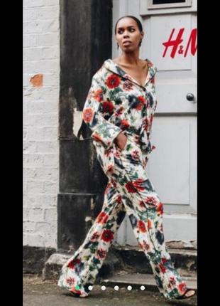Новые брюки палаццо вискоза h&m цветочные штаны палаццо принт цветы маки
