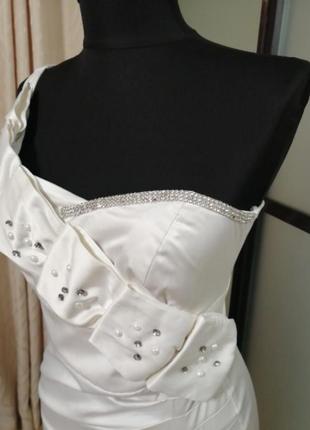 Элегантное белое платье, стрейч атлас открытые плечи туречня, 38-403 фото