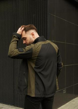 Куртка вітровка чоловіча повсякденна водоневпроникна без капюшона чорна з хакі демісезонна2 фото