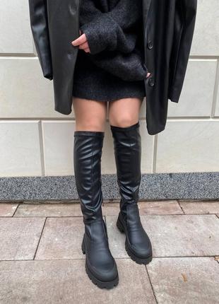 Кожаные ботфорты до колена женские, черные, матовые, трендовые, осенние, зимние, демисезонные3 фото