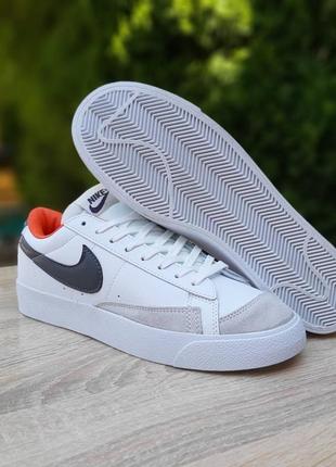 Nike blazer low низкие белые с черным с оранжевым кроссовки мужские кожаные найк блейзер кеды осенние отличное качество низкие8 фото